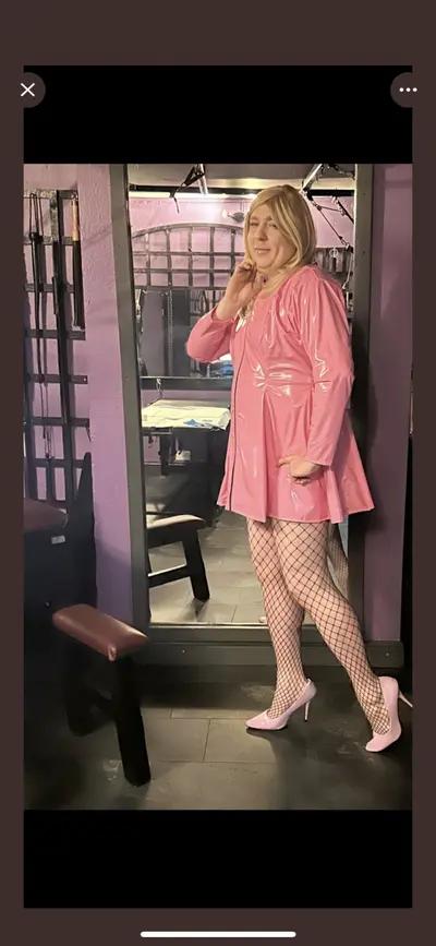 Welsh Sissy to please. We look a good sissy being a good slut! cover image