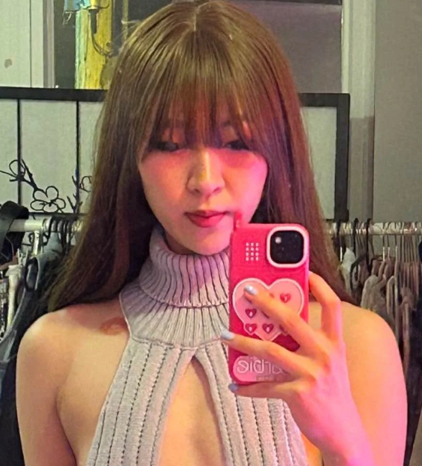 Her nam is Naomie grace watabe from Chicago she wants to be expose image 3