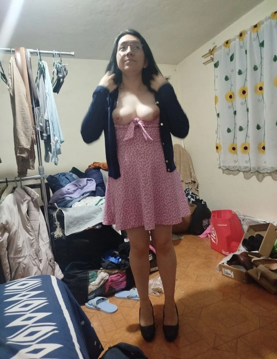 Abierta de patas image 1