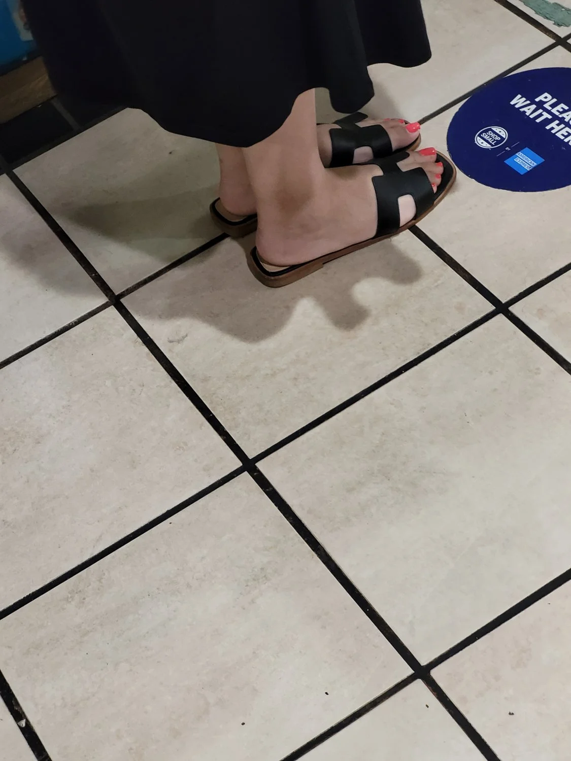 Indian milf feet image 2