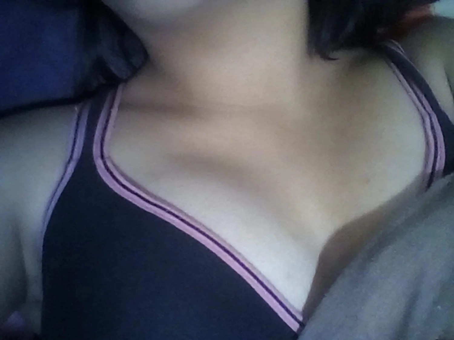Se saca las tetas para mí parte 2 image 5
