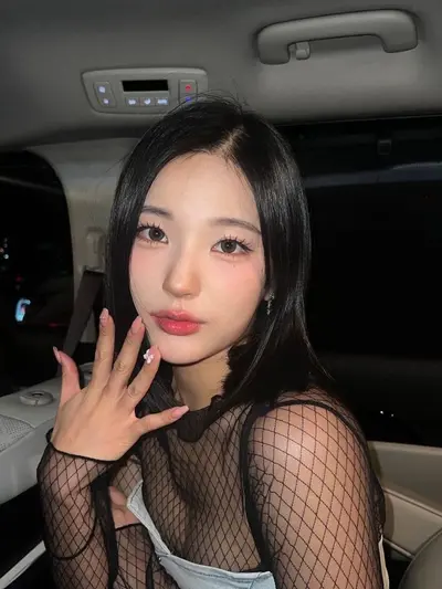 korean 여돌 인플 치어 능욕하실분 DM cover image