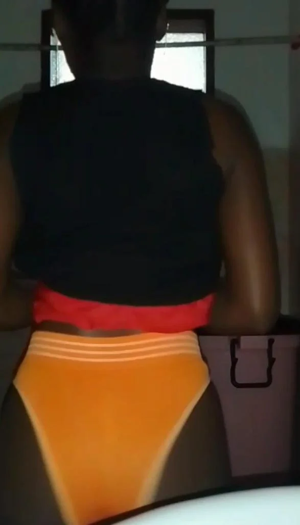 Mulher do corno confiou image 8