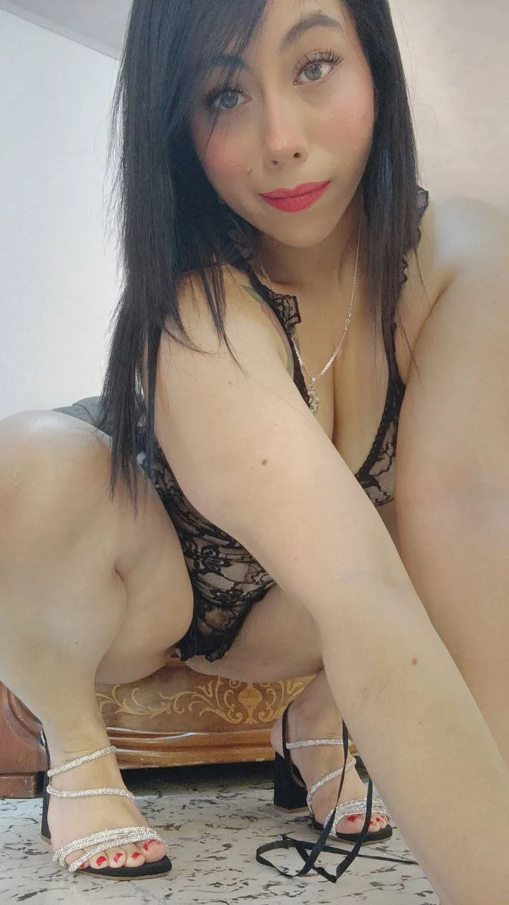 can you imagine yourself locked up in my big ass without you knowing what to do, what a nice prize.. image 2