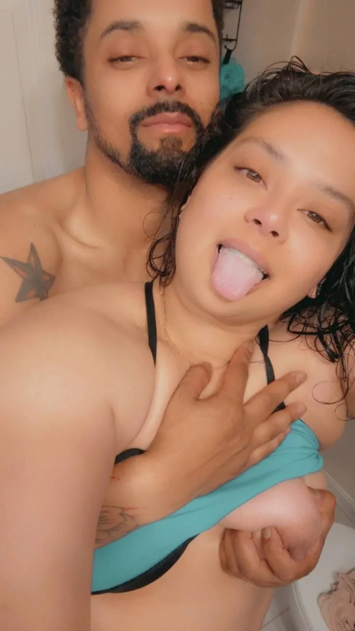 Latino couple main image