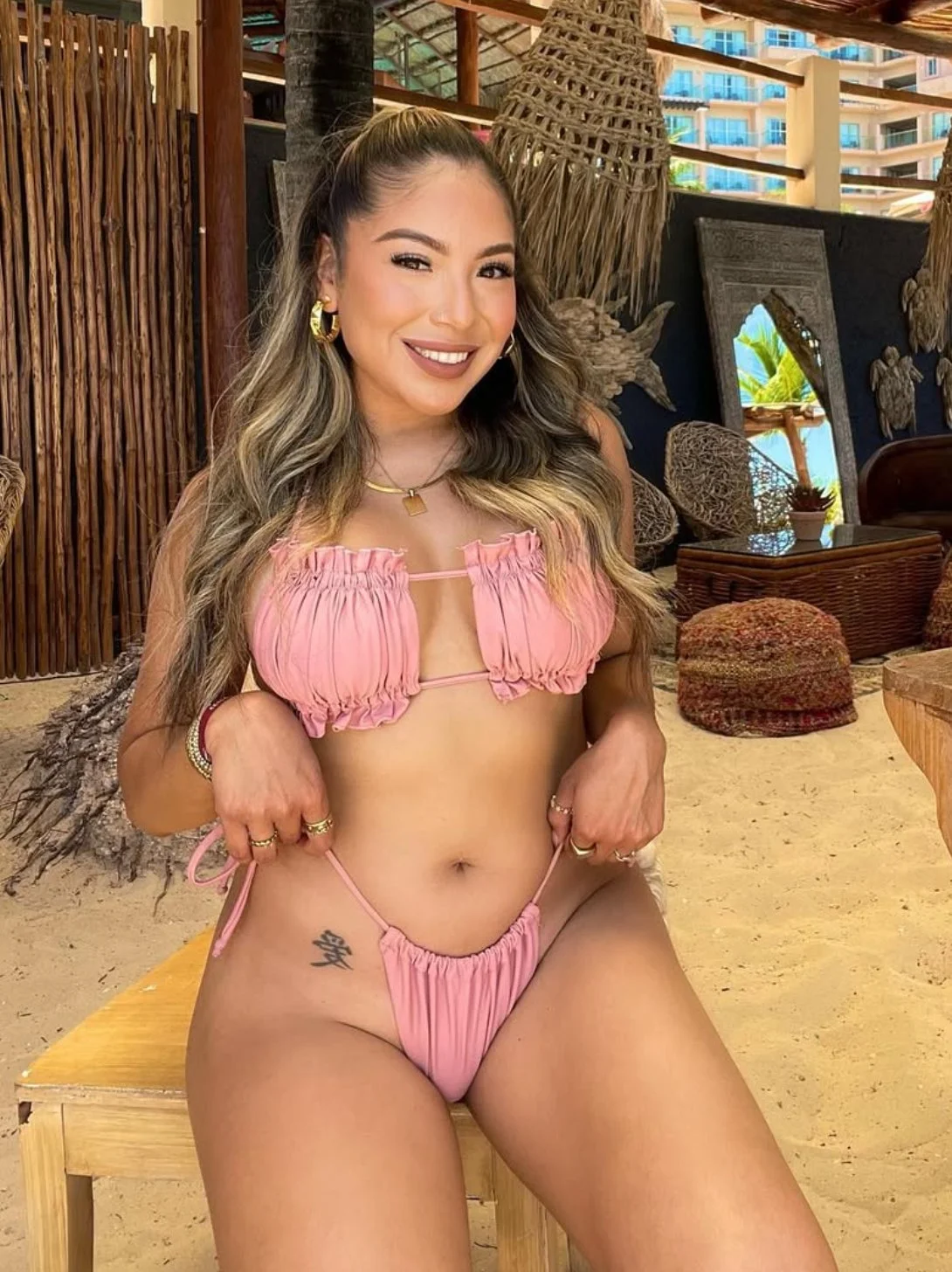 IRL Busty Latina Milf Diana image 14