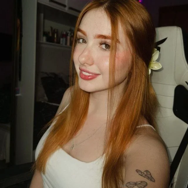 ruivinha gostosa da hanzen image 25