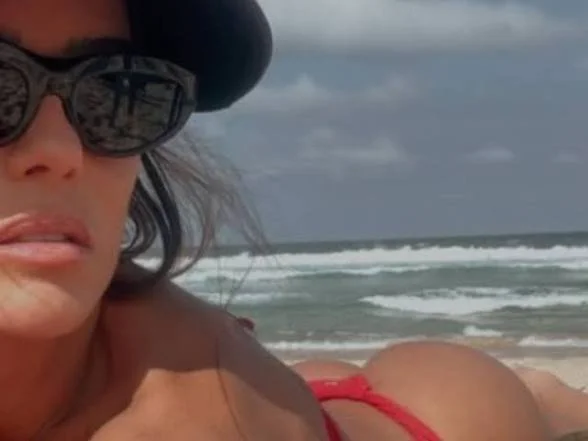 Deborah Secco milf gostosa rabuda demais image 17