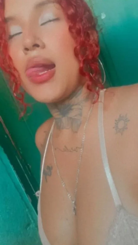 Tati voluptuos image 8