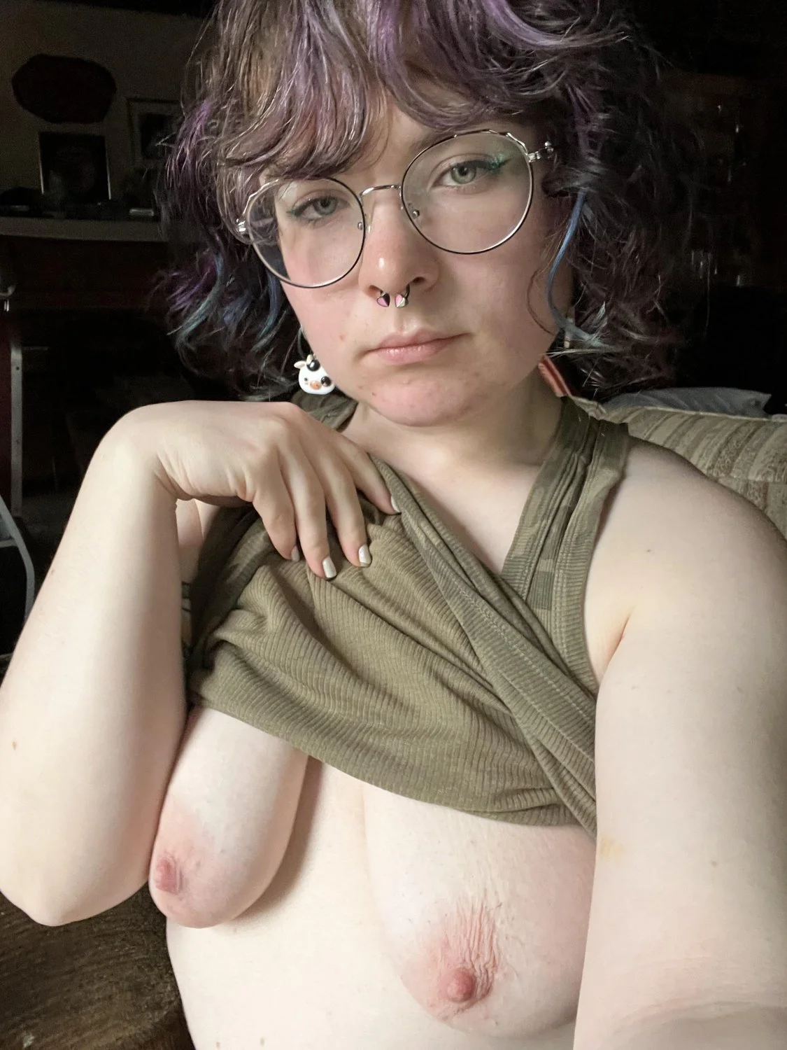 Exhibitionist Pig image 15