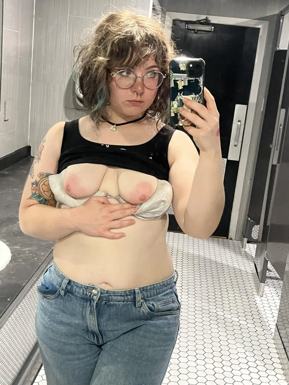 Exhibitionist Pig image 8