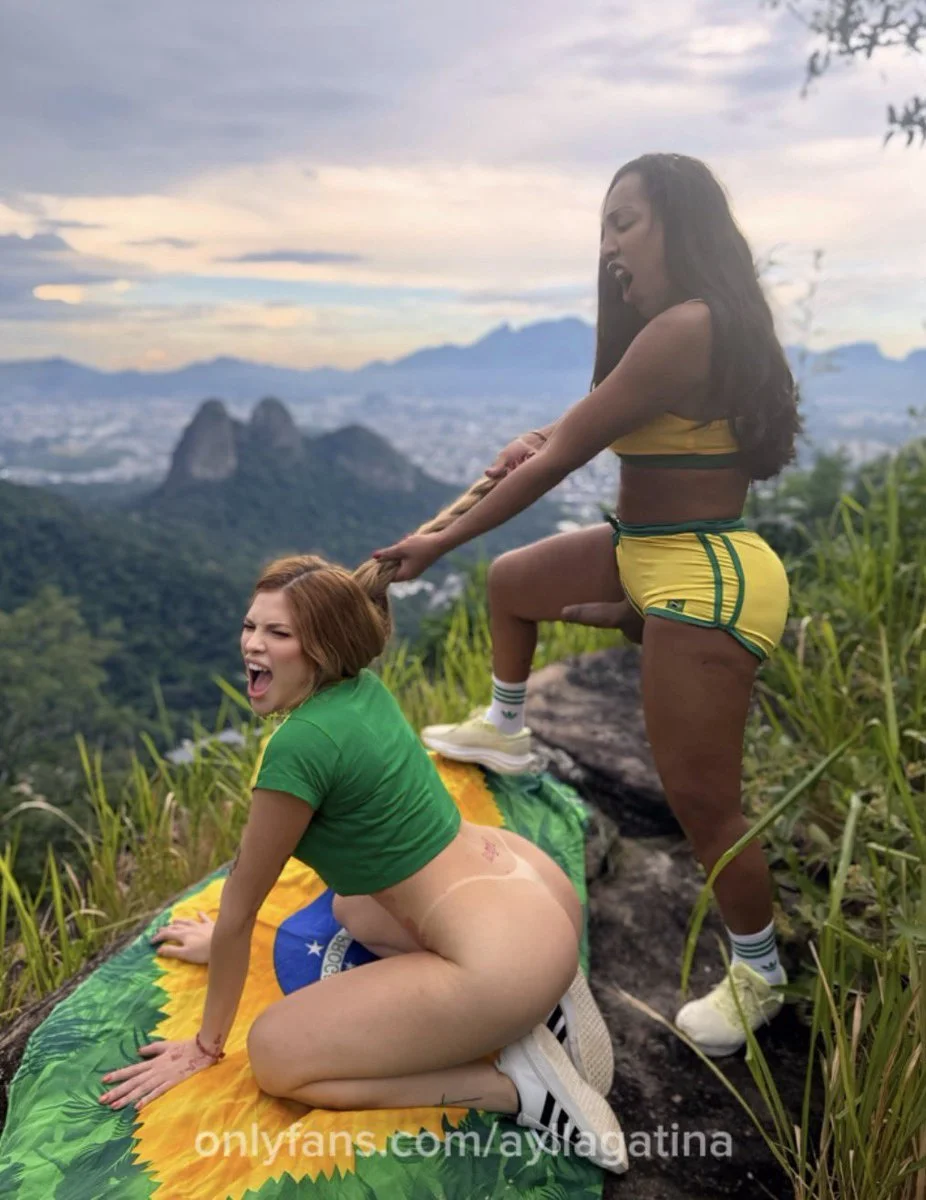 Shemale fucking guy Bigcock Tgirls Public nude image 15