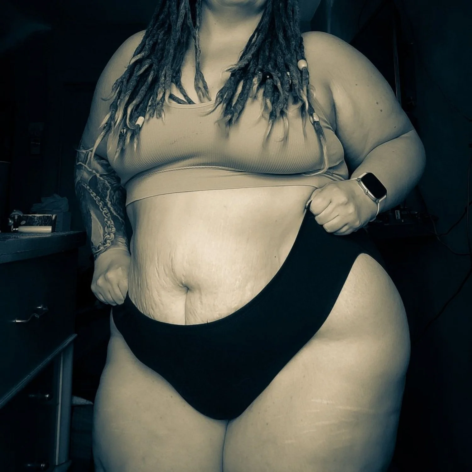 Webslut Cassandra image 23