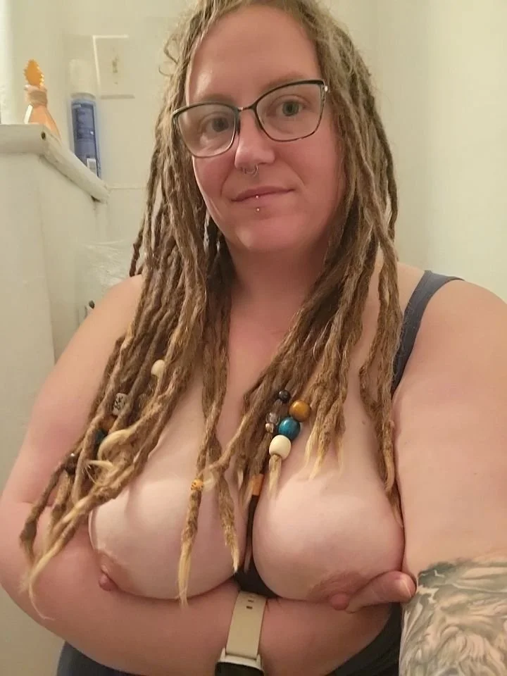 Webslut Cassandra image 8