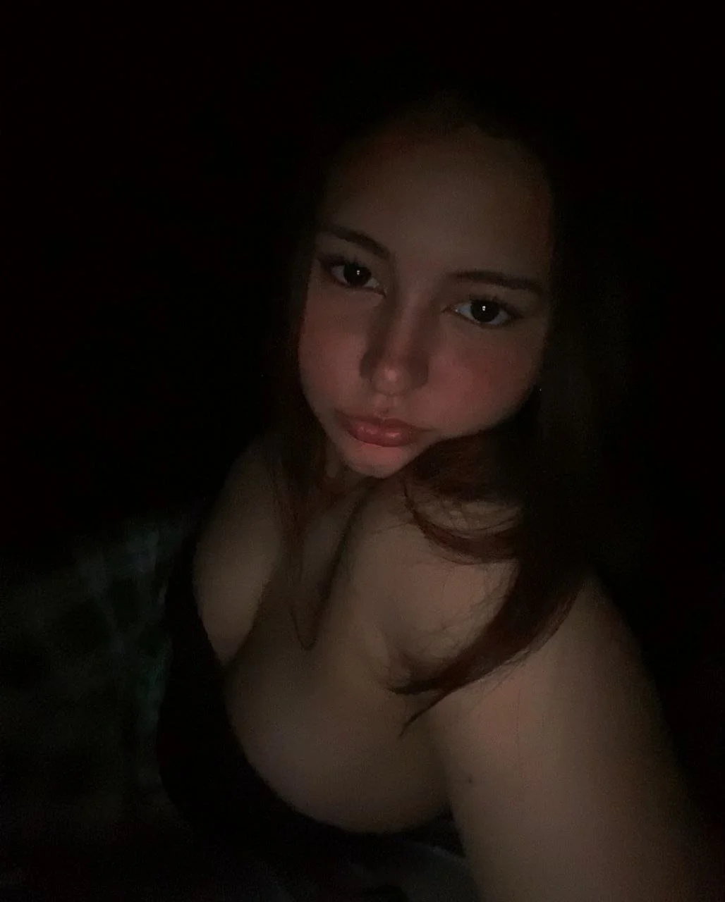 Hermosa putita tetona image 6