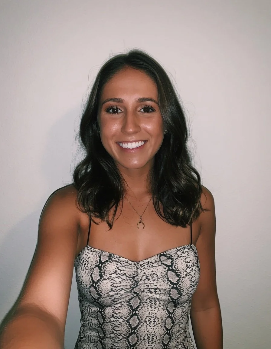 Skylar has nice tits image 4