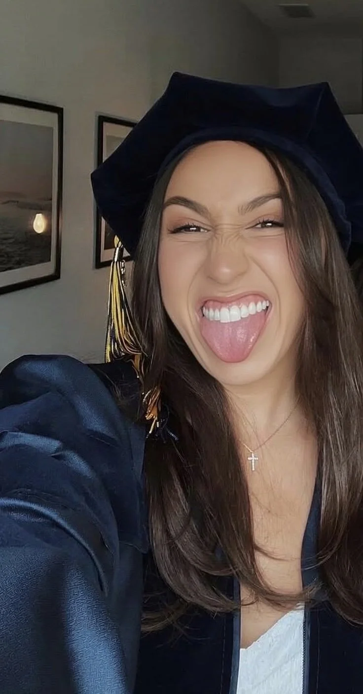 Skylar has nice tits image 6