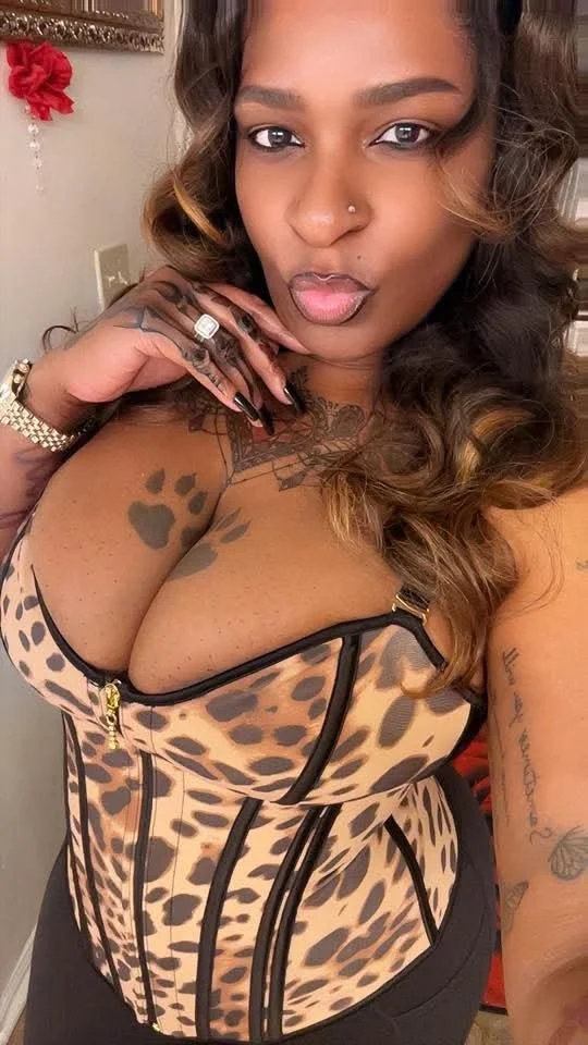 Black BBW Milf image 10