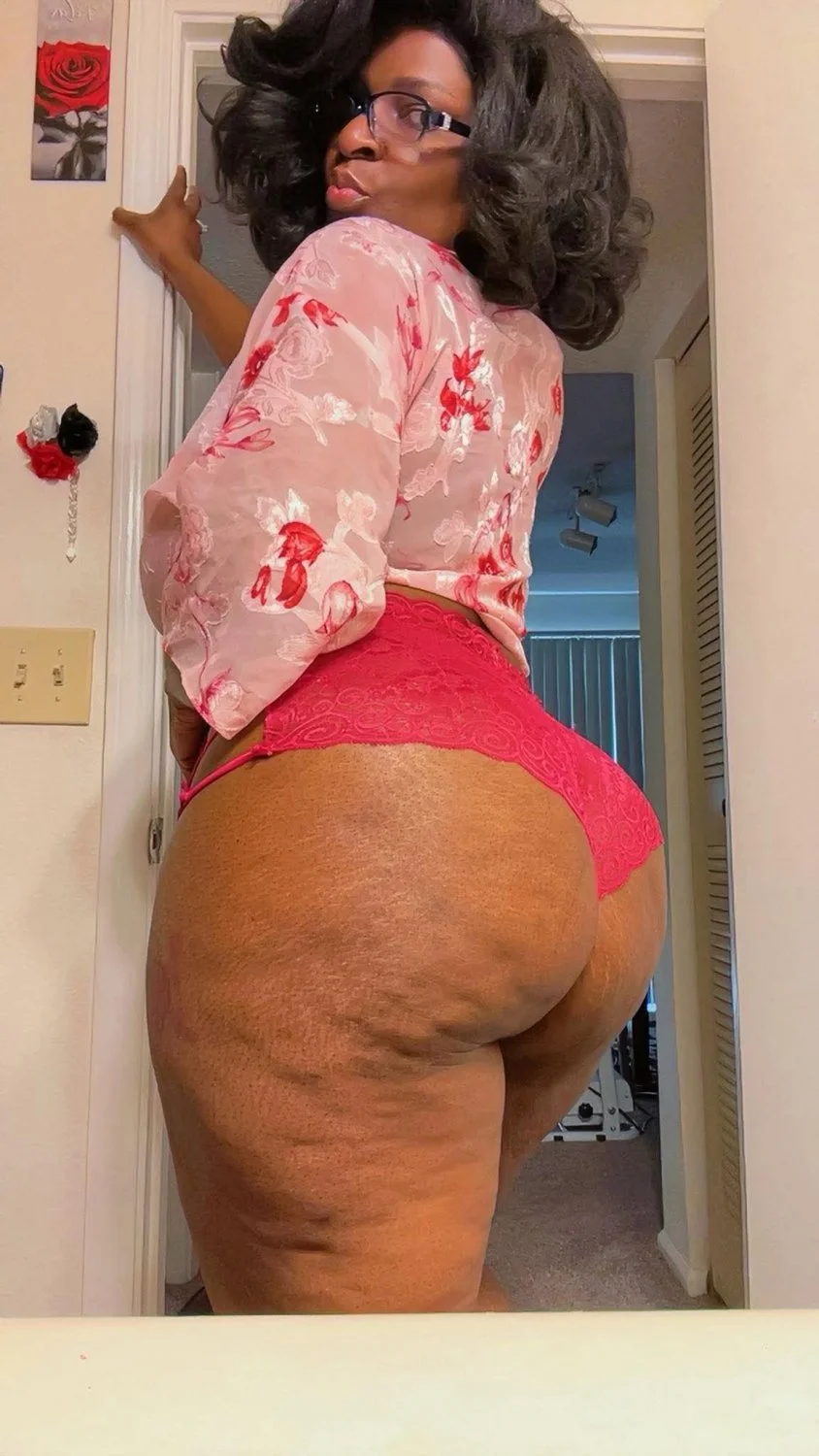 Black BBW Milf image 40