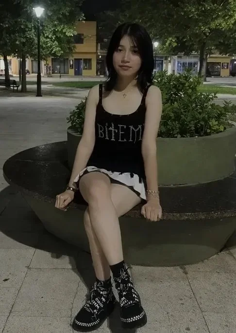 Que opinan de la chica que me gusta?se llama Mayra y tiene 18 image 8