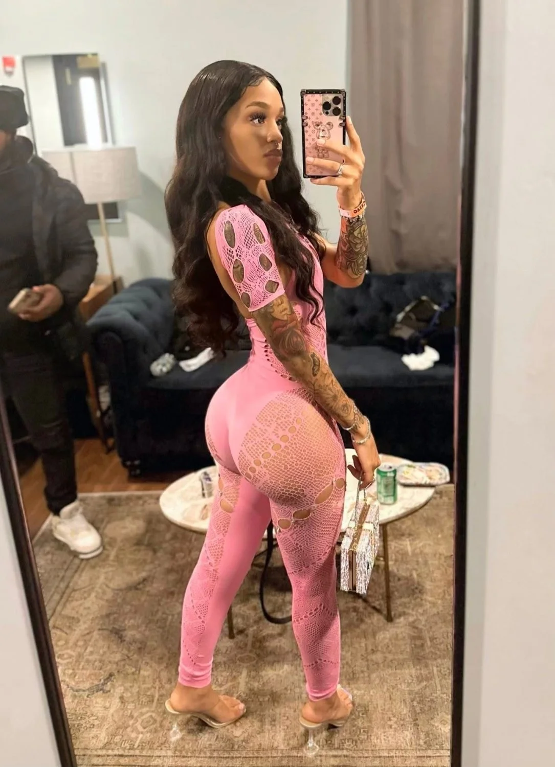Only the baddest bitches 🔥 image 2