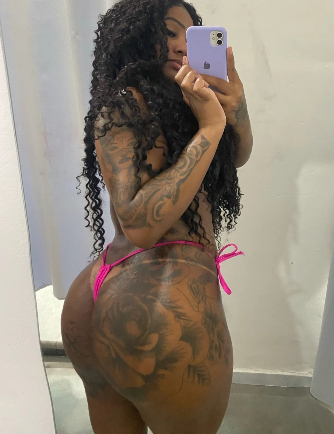 Preta Cavalona Gostosa Bunda Grande Pra Caralho image 5