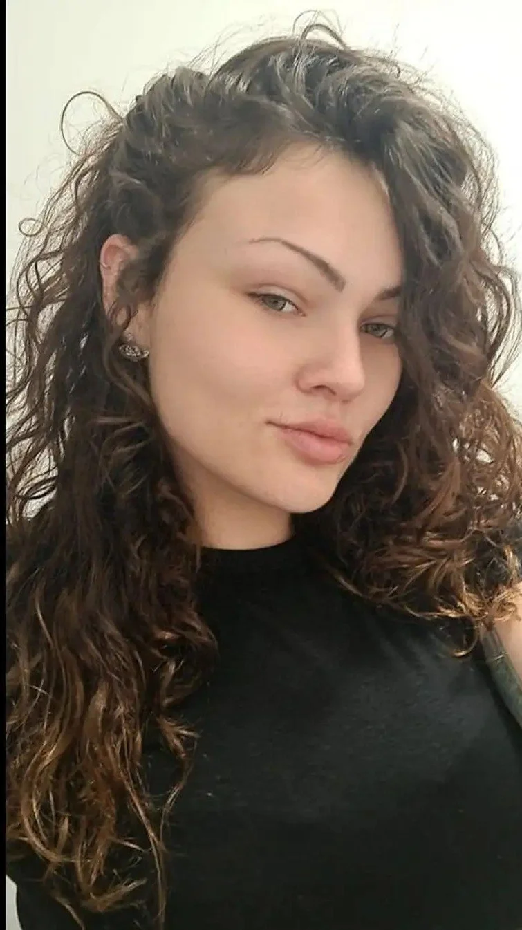 English brunette slut blowjob facefuck image 2