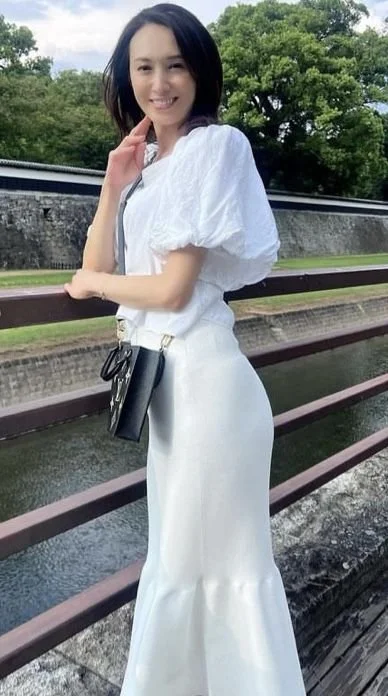 🔚Japanese　顔抜き　駒田奈美　美魔女コンテスト　ファイナリスト　美熟女　ソフトエロ　一発やりたい image 36