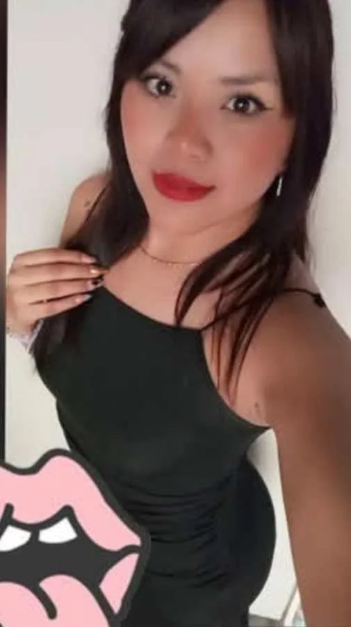 Young mom 2 🍑🍑❤️❤️🤤🤤🤤🤤😋😋😋 image 2