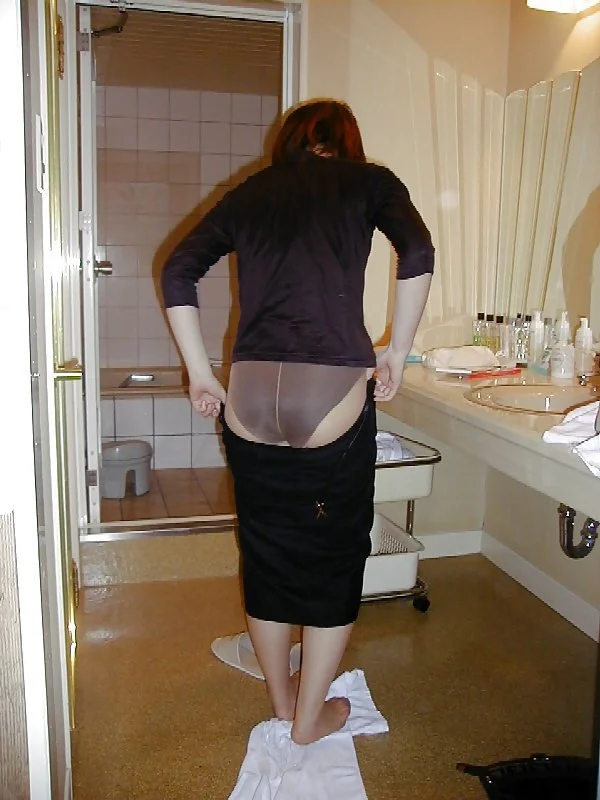 Japanese wife Naoko main image
