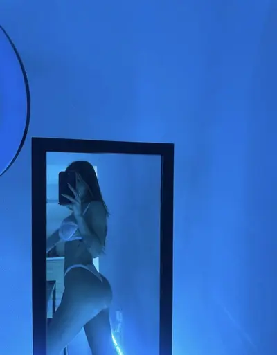 Sasha Ferro El Mejor Culo De Argentina cover image