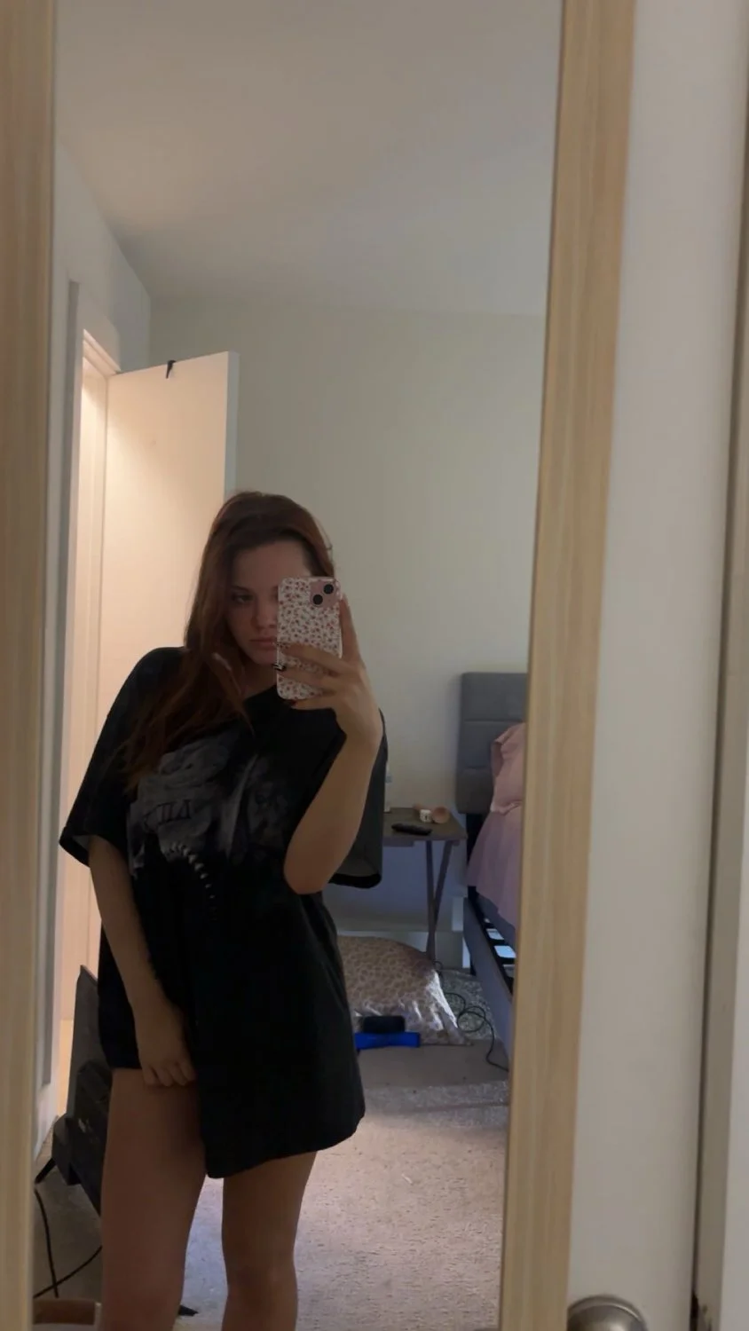 Just a horny teen girl <3 image 2