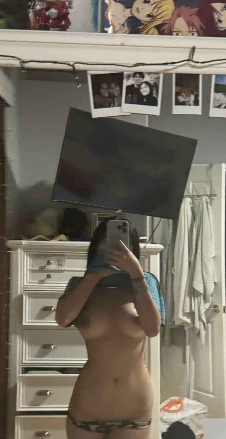 Cute College Asian Slut Delilah image 6