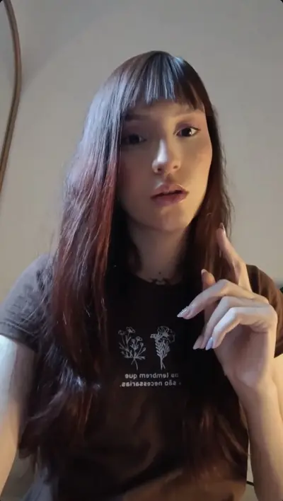 Novinha magrinha gostosa cover image