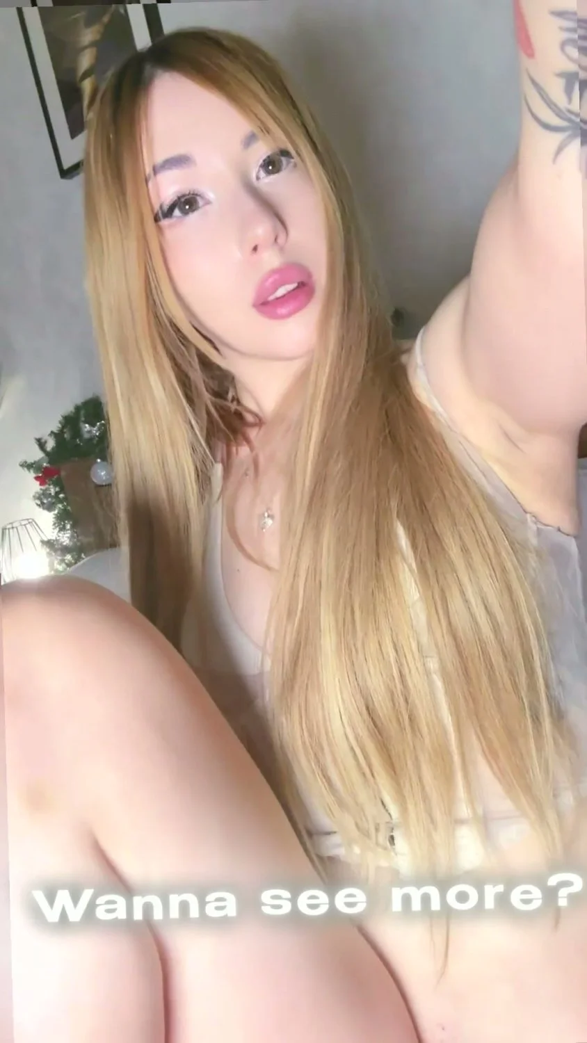 🔞 petite body naked nasty masturbating wet orgasm 💦🫦 Check OF image 5