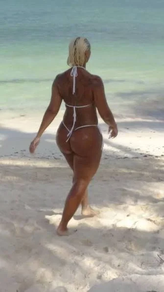 Sexy lightskin mature image 3