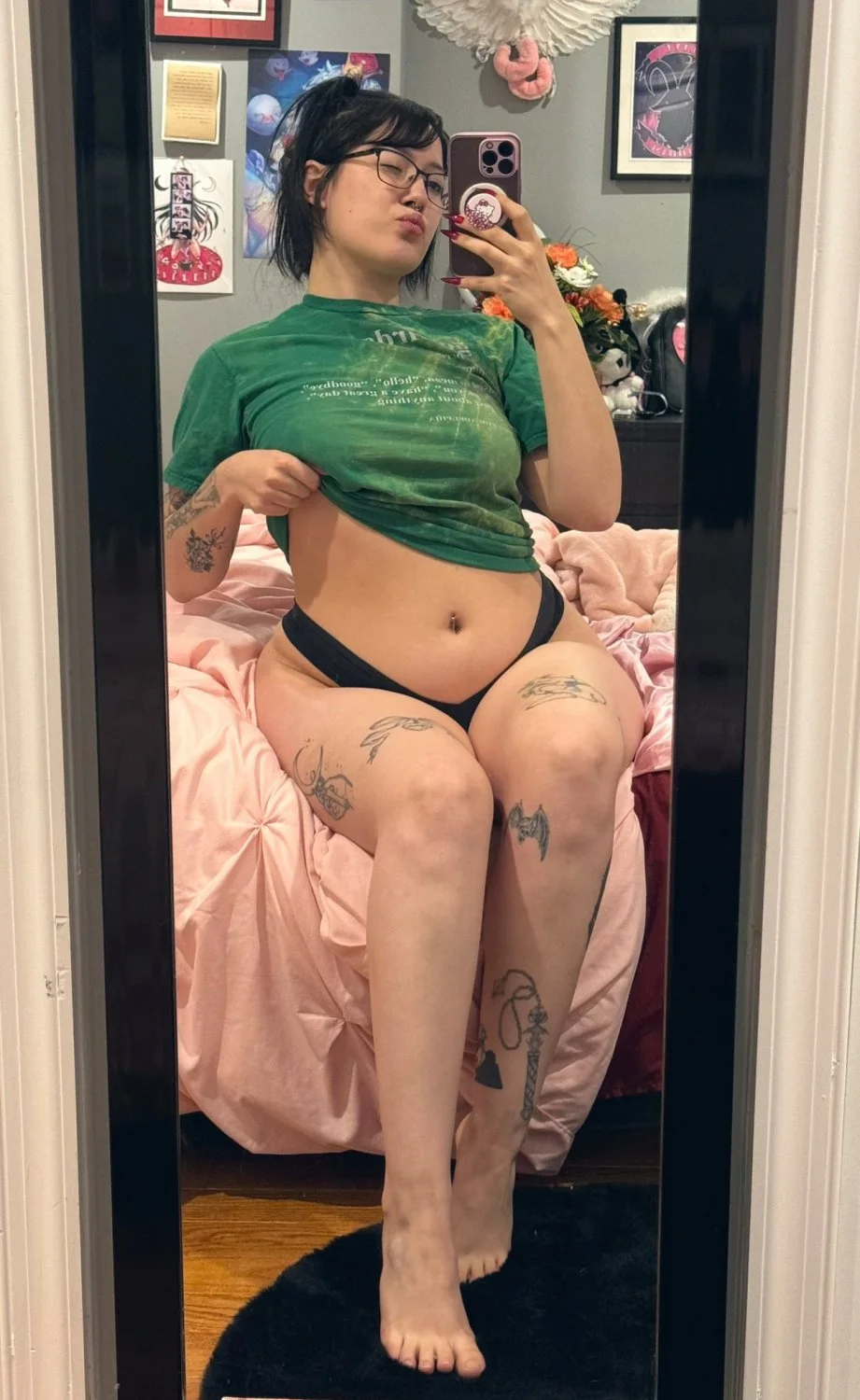 Slutty Portland ex gf exposed image 2