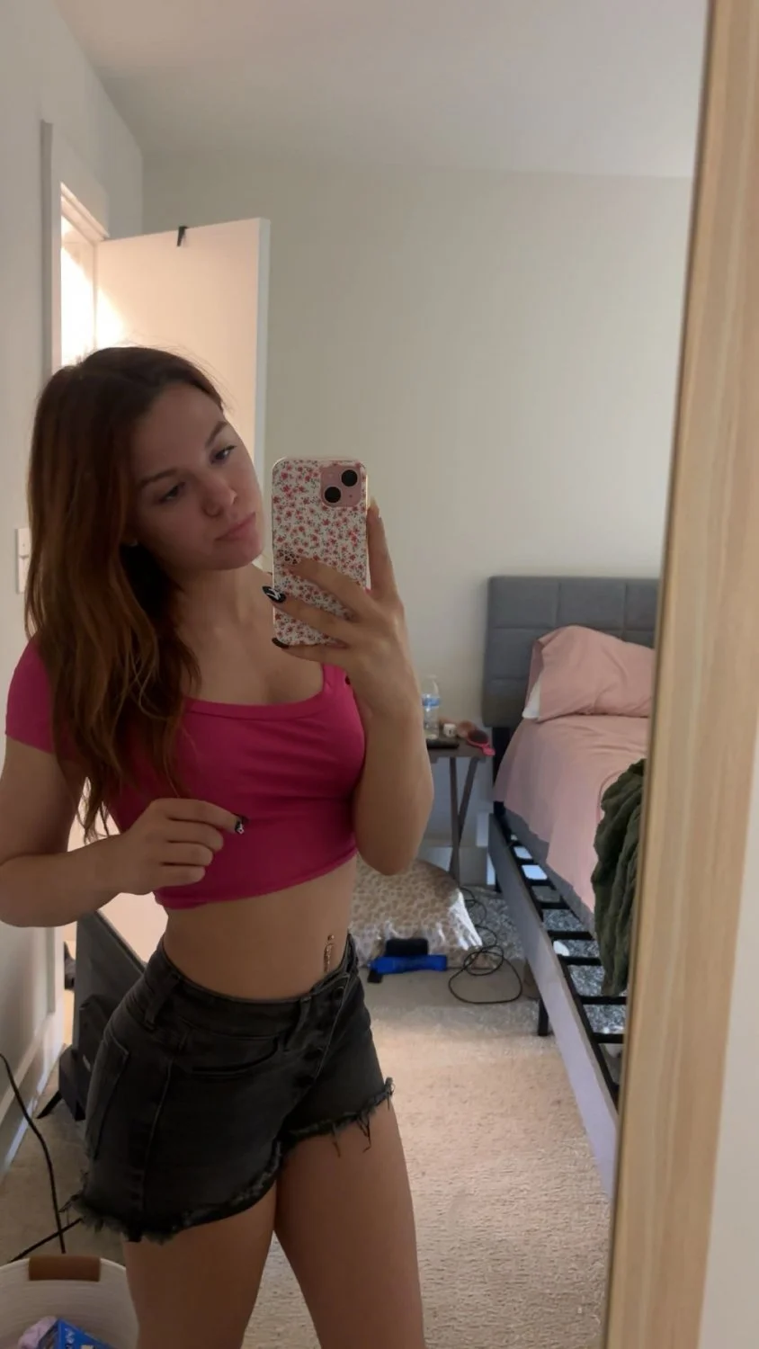 Me or Sky Bri? main image