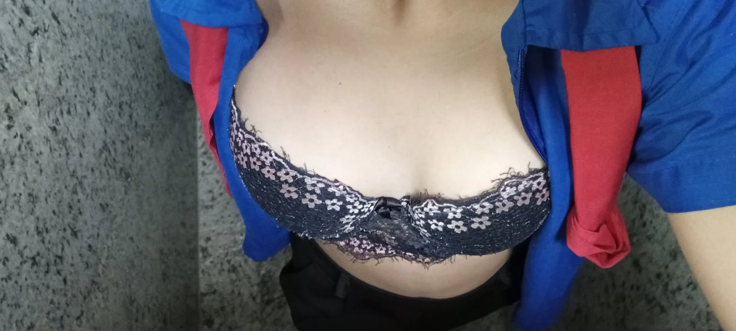 cacheadinha do peito durinho e bunda grande hackeada image 7