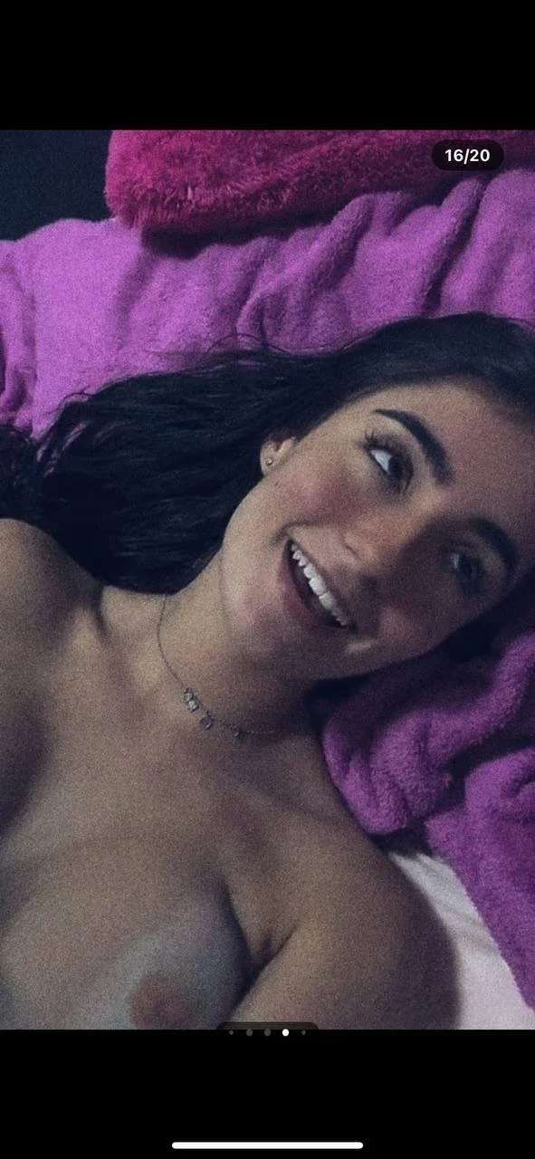 Nice big tits on this model - פᴉɥ Olᴉʌǝᴉɹɐ image 9