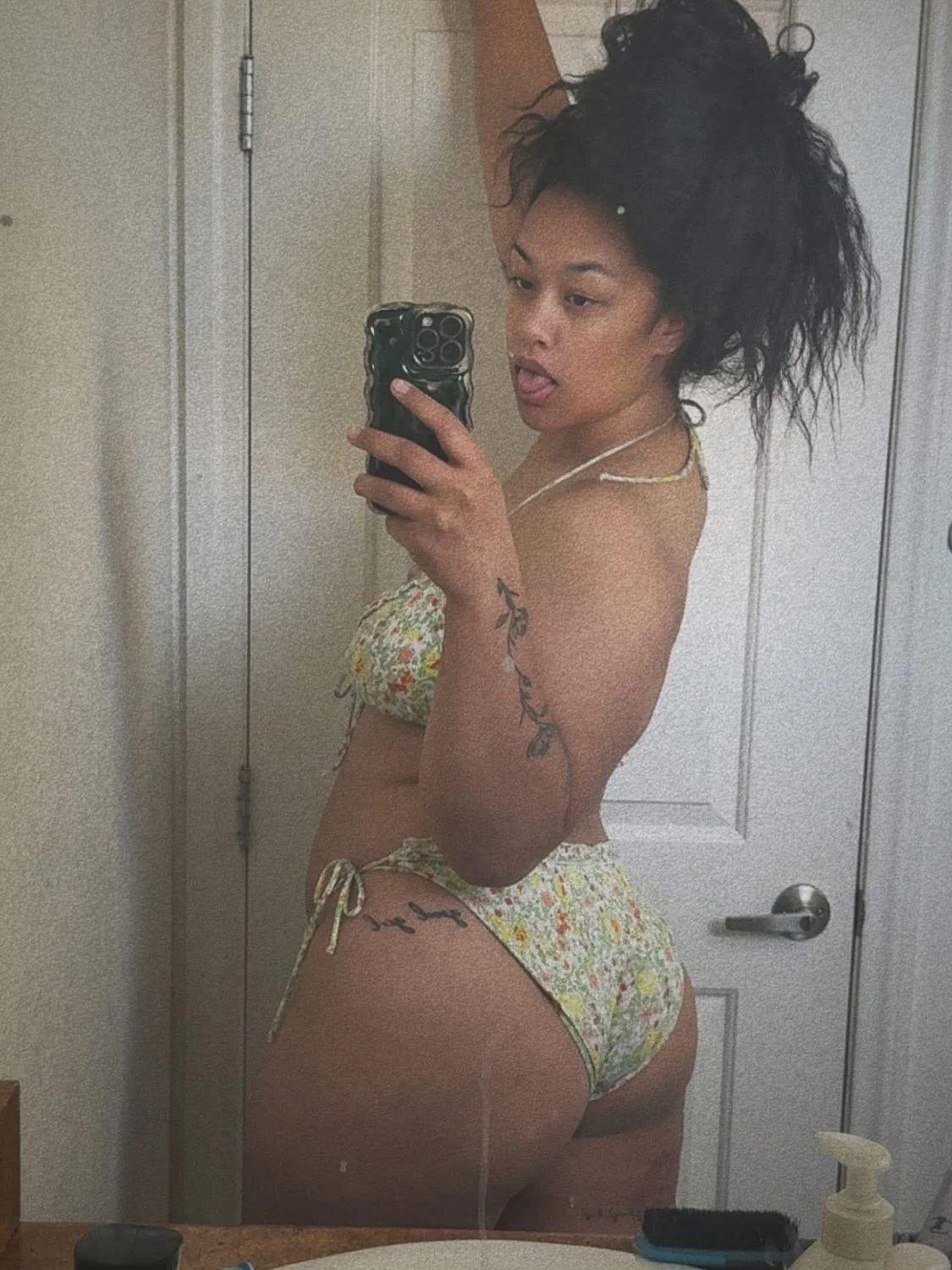 Thick Baddie, Polynesian image 11