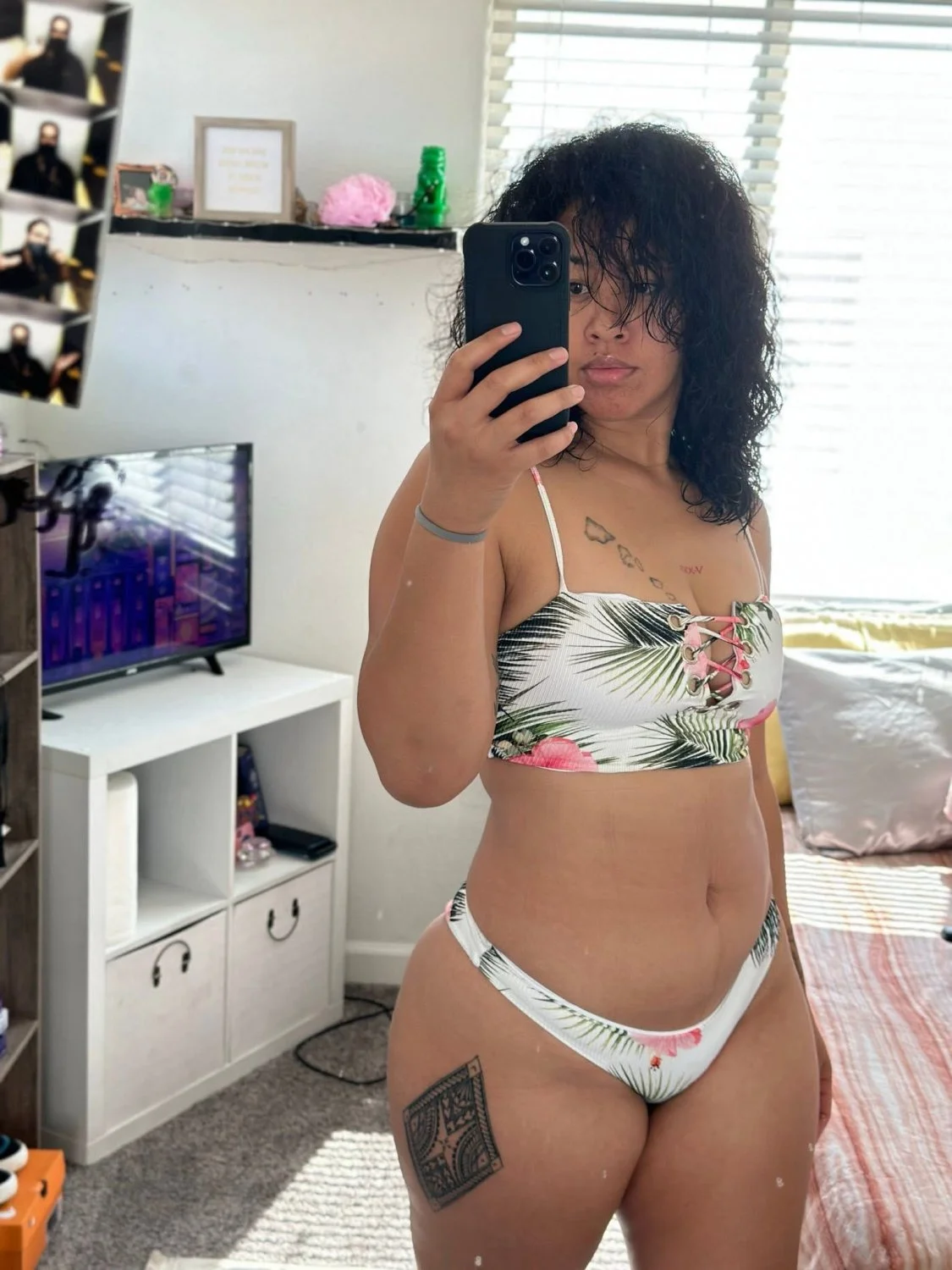 Thick Baddie, Polynesian image 24
