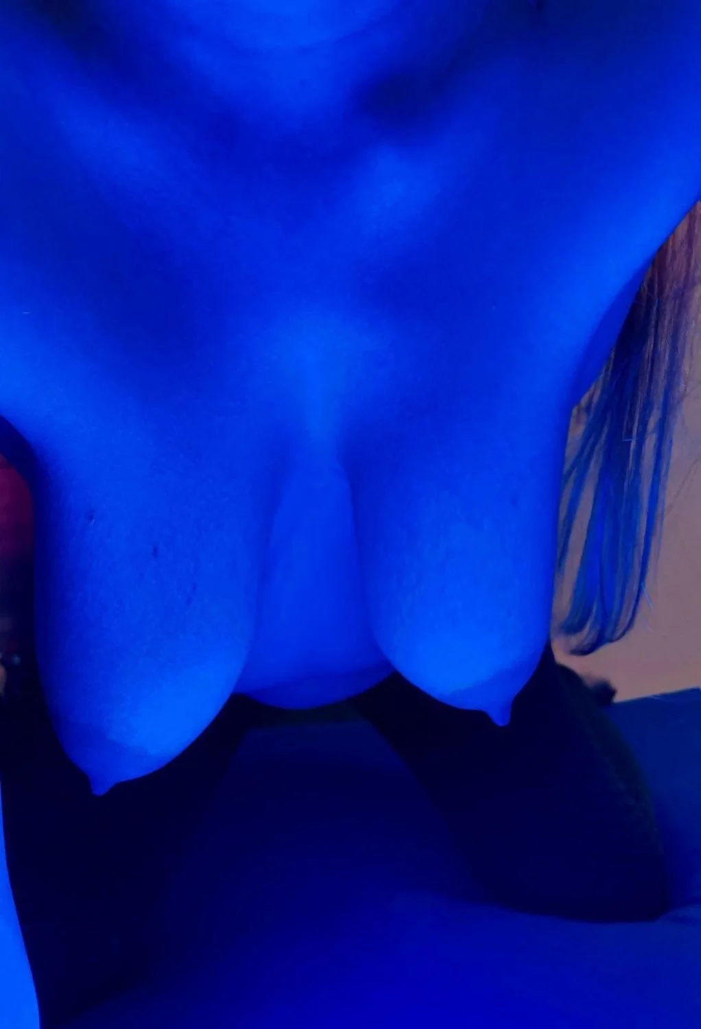 Lola 37 year old Northwest German with saggy tits party 2 image 2