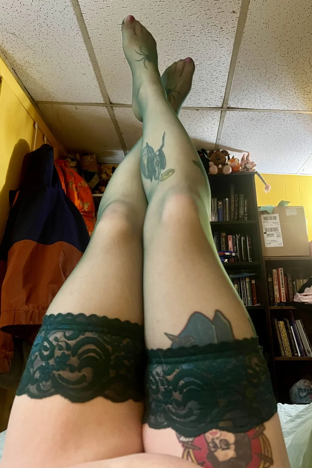 Tattooed webslut image 11