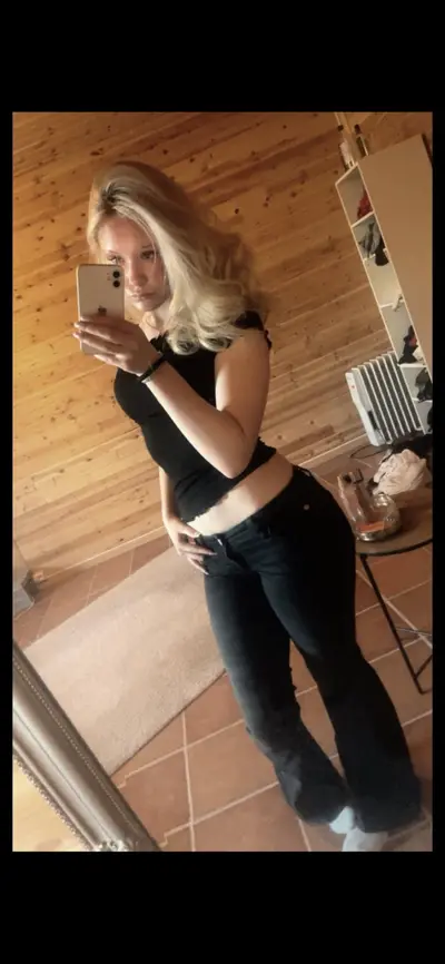 Snapchat leak hoe. Comment for more cover image