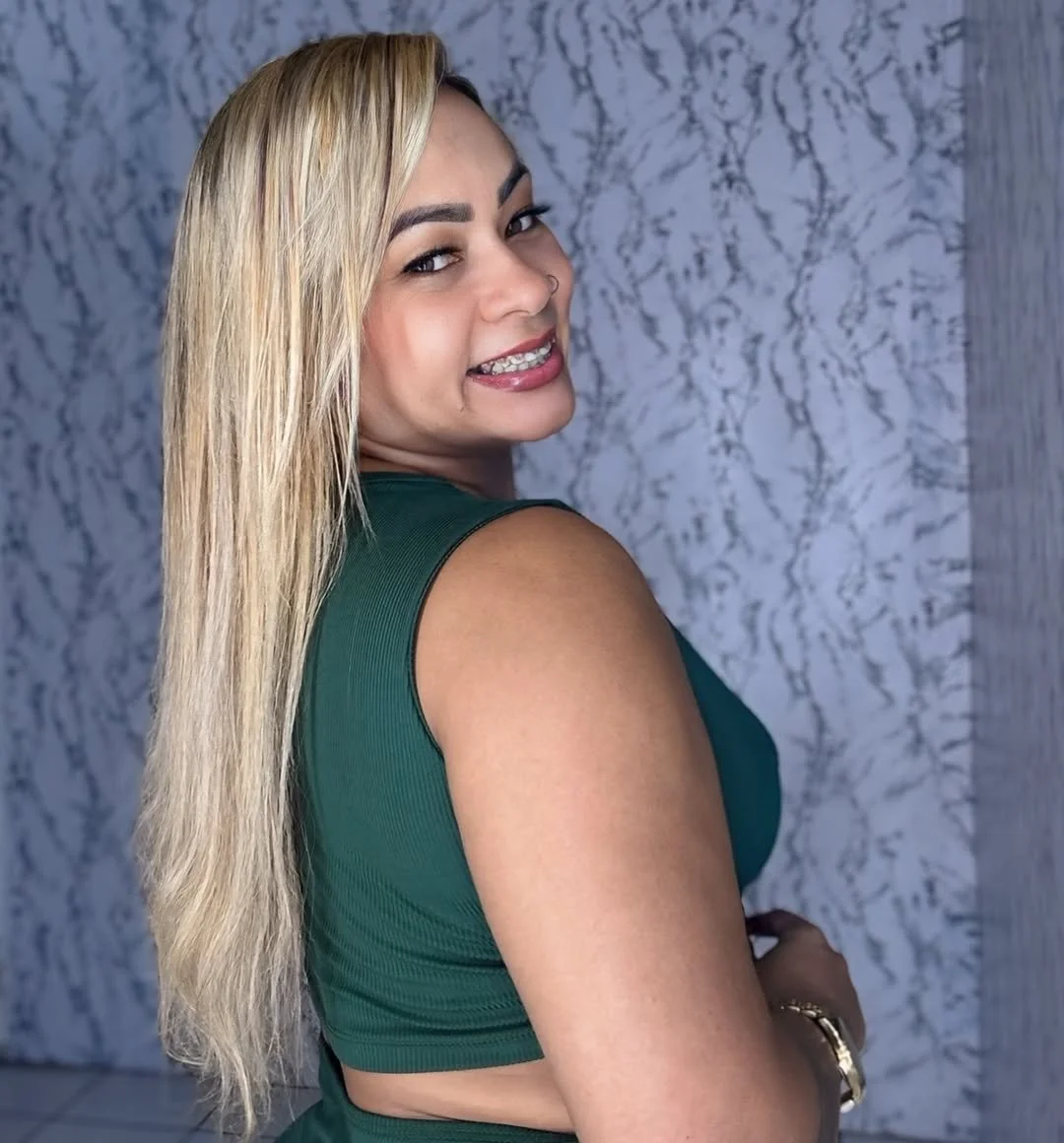 Räfåēlly Loirinha Milf Gostosa Pra Caralho image 3