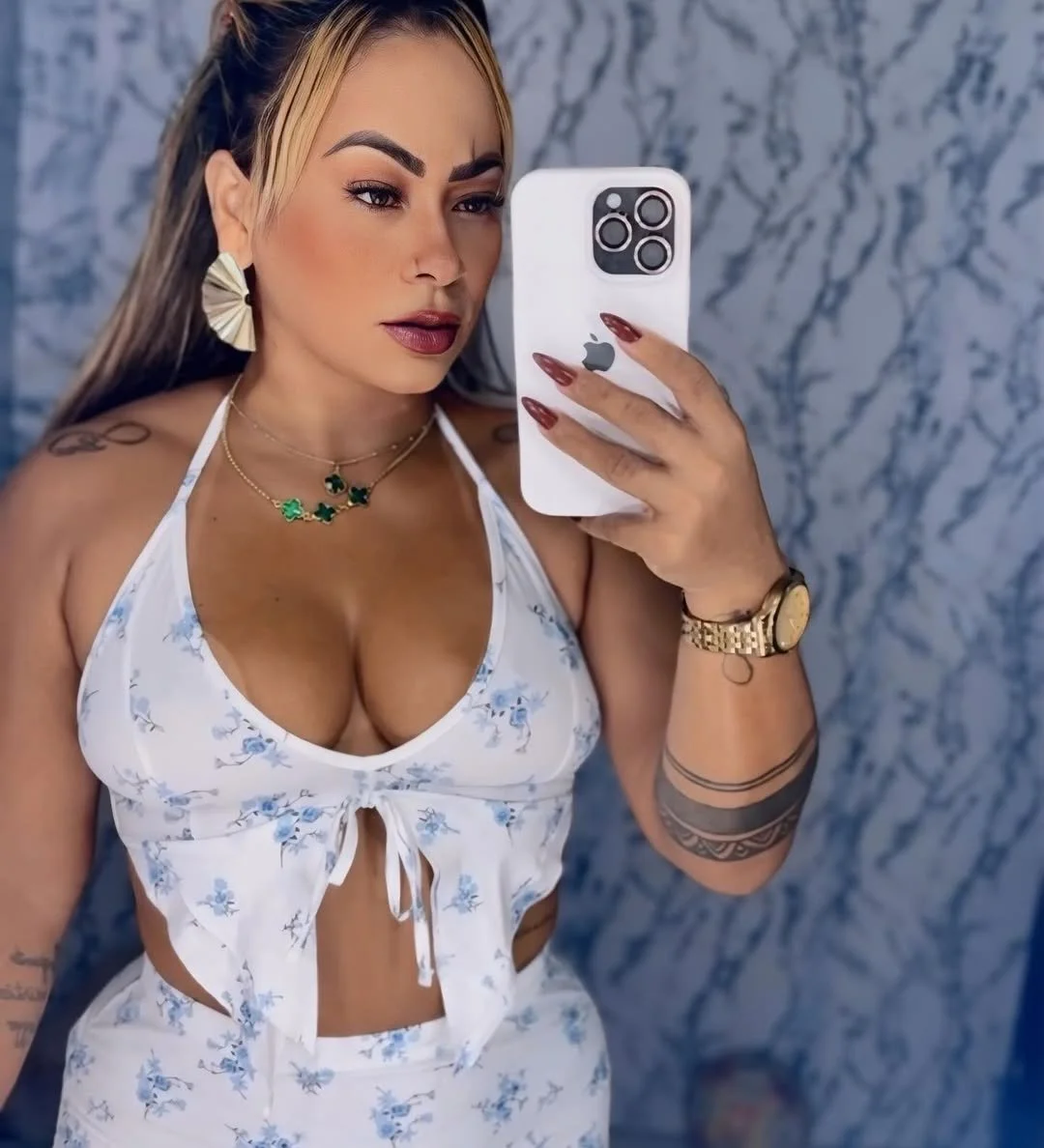 Räfåēlly Loirinha Milf Gostosa Pra Caralho image 4
