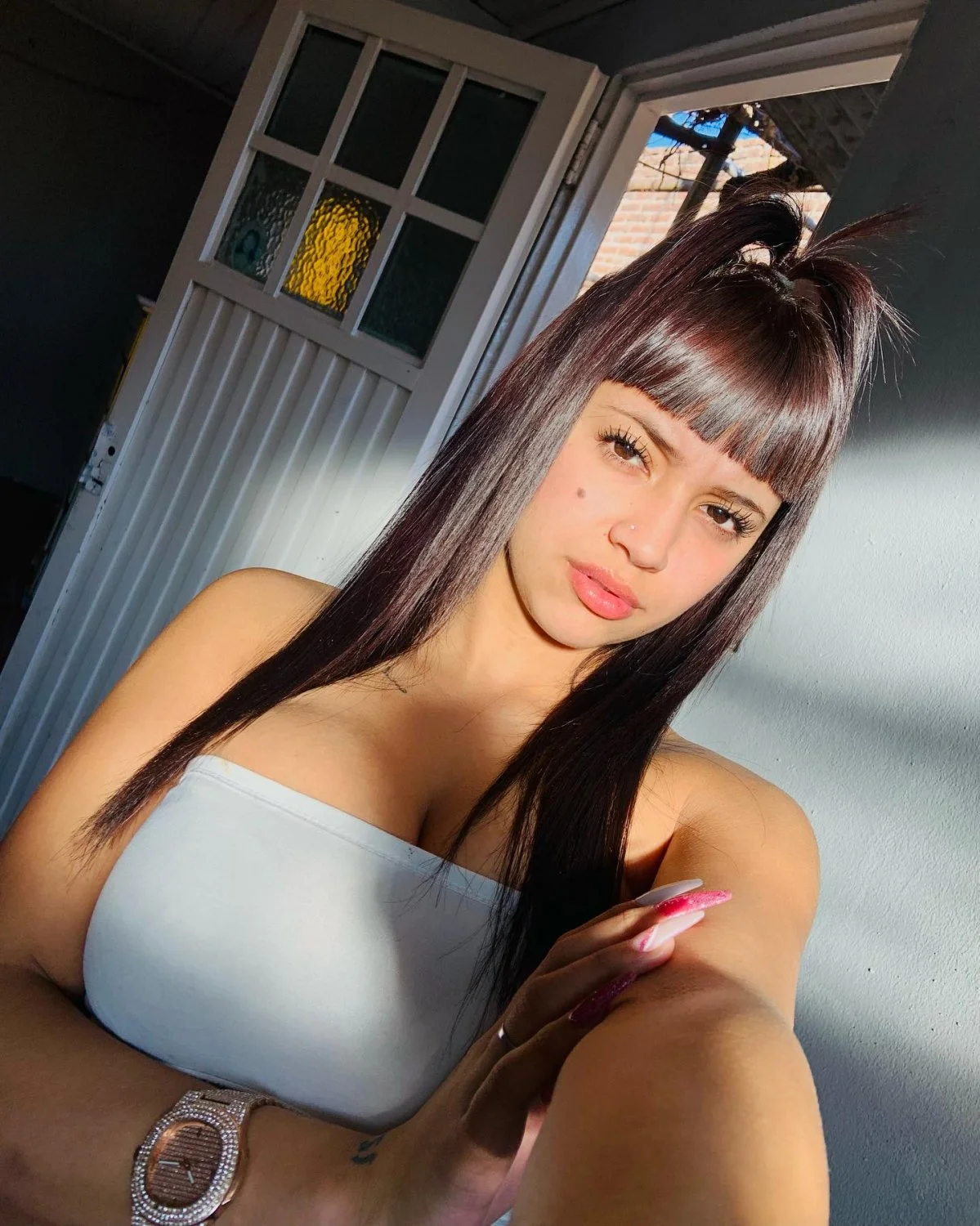 UNKNOWN 08 - BUSTY ARGETINIAN & SELLS CONTENT TOO, NAME'S VALEN (PART 01) image 3