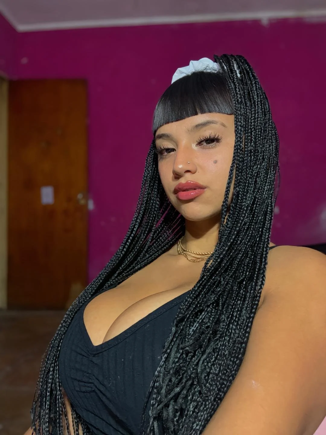 UNKNOWN 08 - BUSTY ARGETINIAN & SELLS CONTENT TOO, NAME'S VALEN (PART 01) image 41