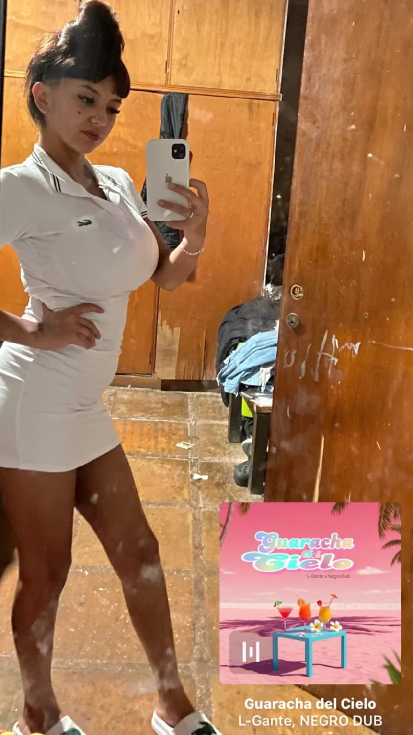 UNKNOWN 08 - BUSTY ARGETINIAN & SELLS CONTENT TOO, NAME'S VALEN (PART 01) image 49